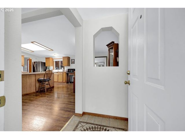 303 MANZANITA Dr, Florence, OR 97439