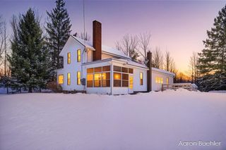 9153 Lawrence Road, Nashville, MI 49073