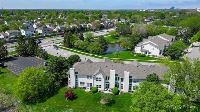 902 Huntington Drive, Elk Grove Village, IL 60007