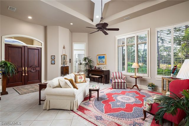 813 Barcarmil WAY, Naples, FL 34110