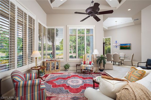 813 Barcarmil WAY, Naples, FL 34110