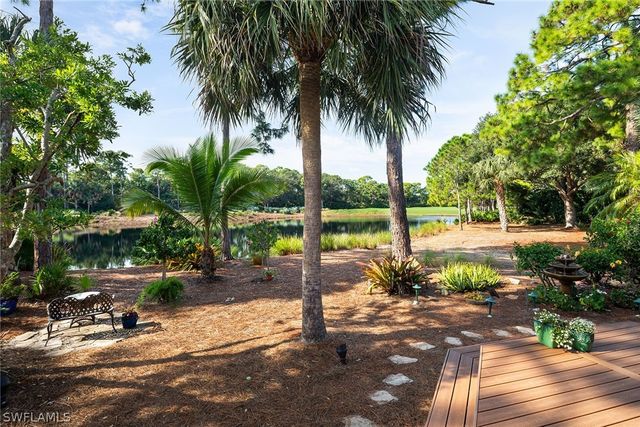 813 Barcarmil WAY, Naples, FL 34110