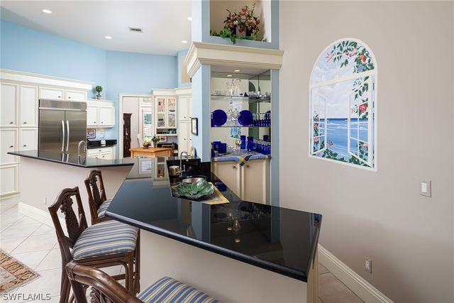 813 Barcarmil WAY, Naples, FL 34110