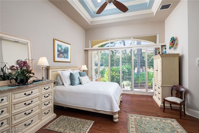 813 Barcarmil WAY, Naples, FL 34110