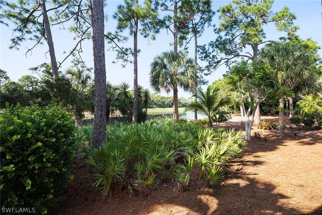 813 Barcarmil WAY, Naples, FL 34110