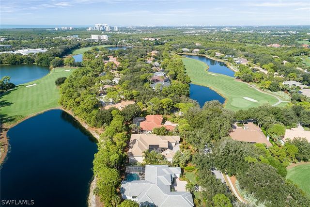 813 Barcarmil WAY, Naples, FL 34110