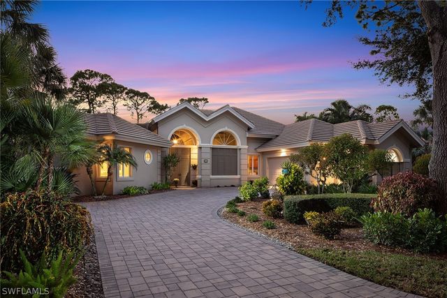 813 Barcarmil WAY, Naples, FL 34110