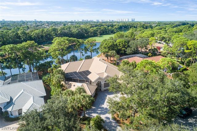813 Barcarmil WAY, Naples, FL 34110