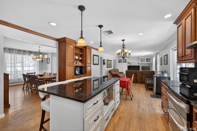 34 Booth Road, Chester, NY 10918