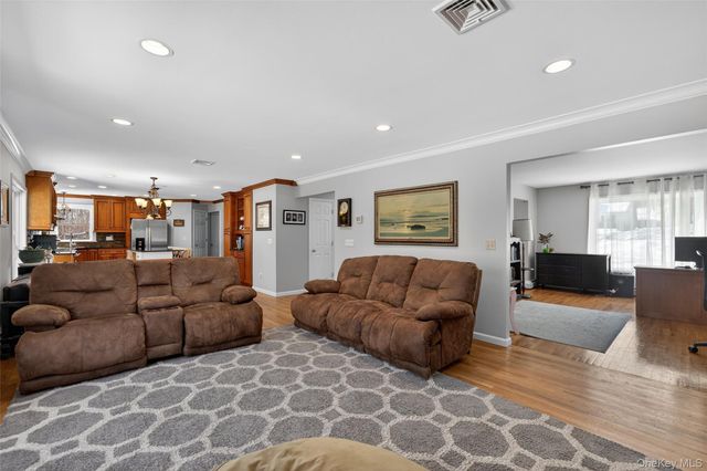 34 Booth Road, Chester, NY 10918