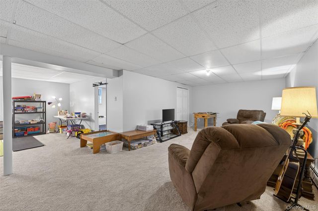 34 Booth Road, Chester, NY 10918