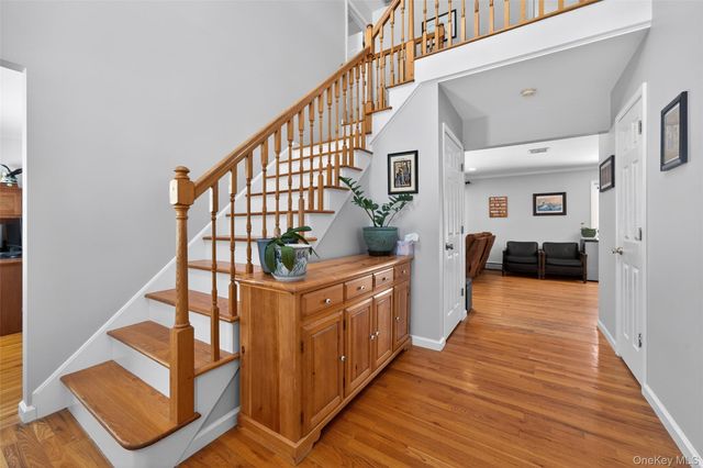 34 Booth Road, Chester, NY 10918