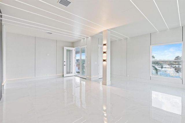 10843 LAKESHORE DRIVE, Clermont, FL 34711