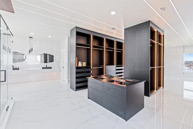 10843 LAKESHORE DRIVE, Clermont, FL 34711