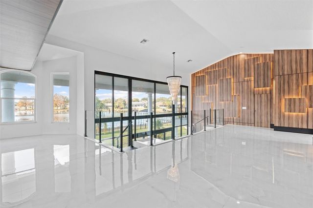 10843 LAKESHORE DRIVE, Clermont, FL 34711