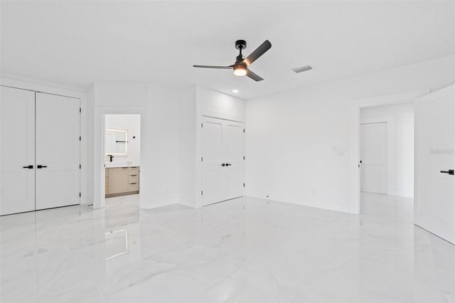 10843 LAKESHORE DRIVE, Clermont, FL 34711