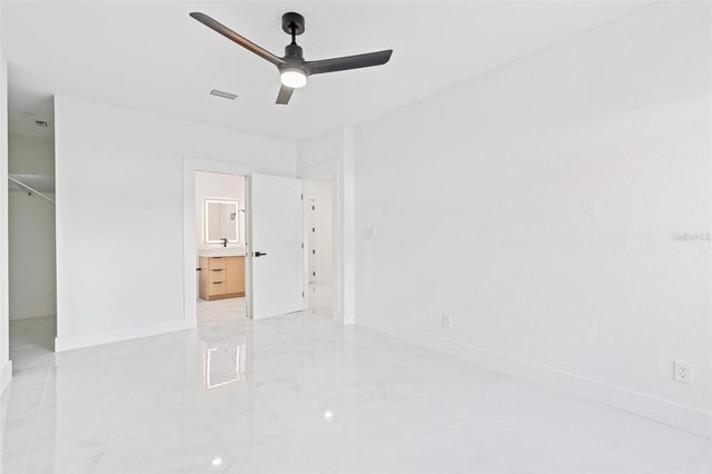 10843 LAKESHORE DRIVE, Clermont, FL 34711