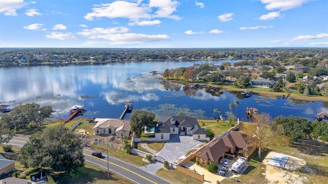 10843 LAKESHORE DRIVE, Clermont, FL 34711