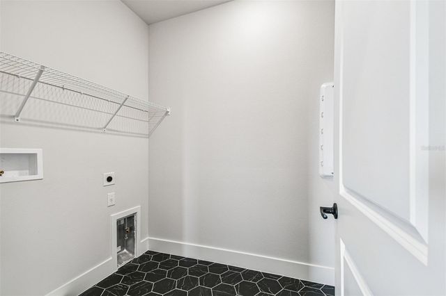 5126 SEA BRANCH AVENUE, Apollo Beach, FL 33572