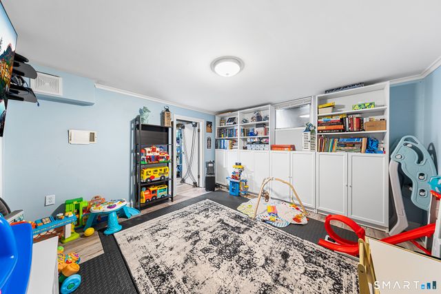 163 Sylvan Knoll, Stamford, CT 06902