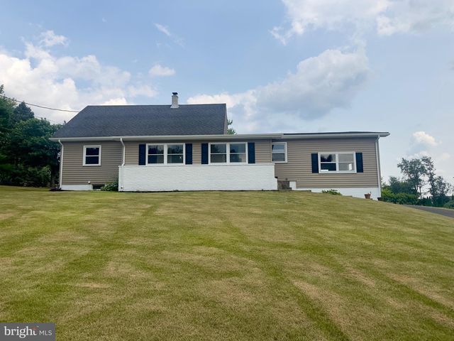 2008 WEAVERTOWN RD L-0153, Lebanon, PA 17046