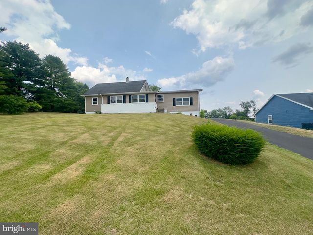 2008 WEAVERTOWN RD L-0153, Lebanon, PA 17046