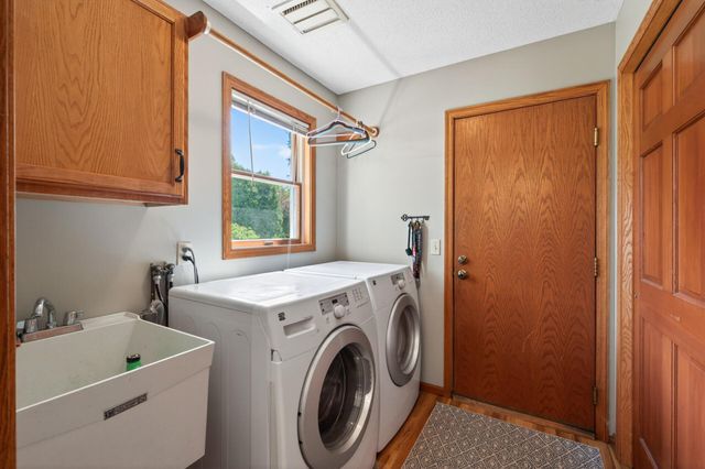 4810 Forestview Lane N, Plymouth, MN 55442