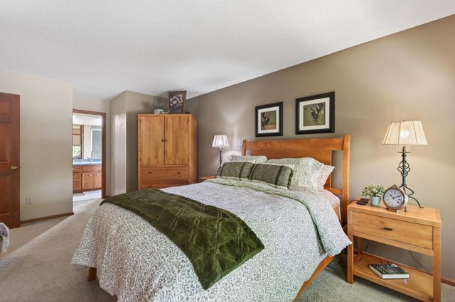 4810 Forestview Lane N, Plymouth, MN 55442