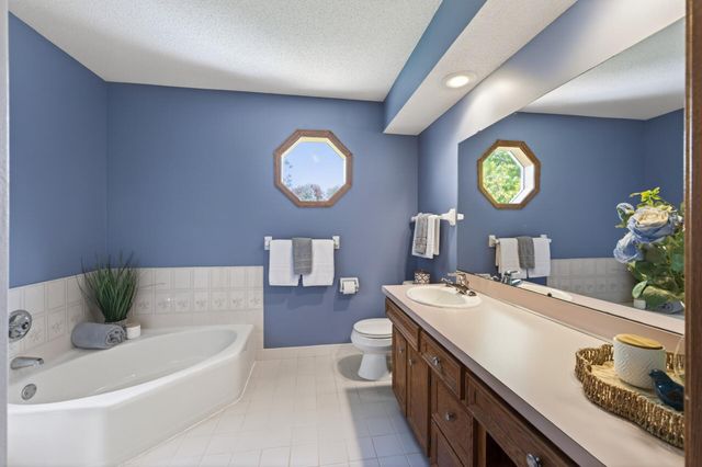 4810 Forestview Lane N, Plymouth, MN 55442