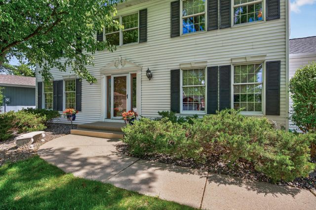 4810 Forestview Lane N, Plymouth, MN 55442