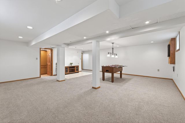 4810 Forestview Lane N, Plymouth, MN 55442