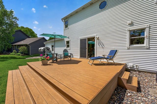 4810 Forestview Lane N, Plymouth, MN 55442