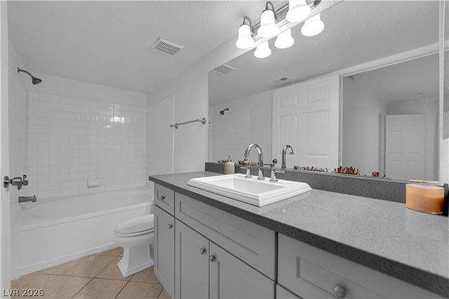 8101 West Flamingo Road 1006, Las Vegas, NV 89147