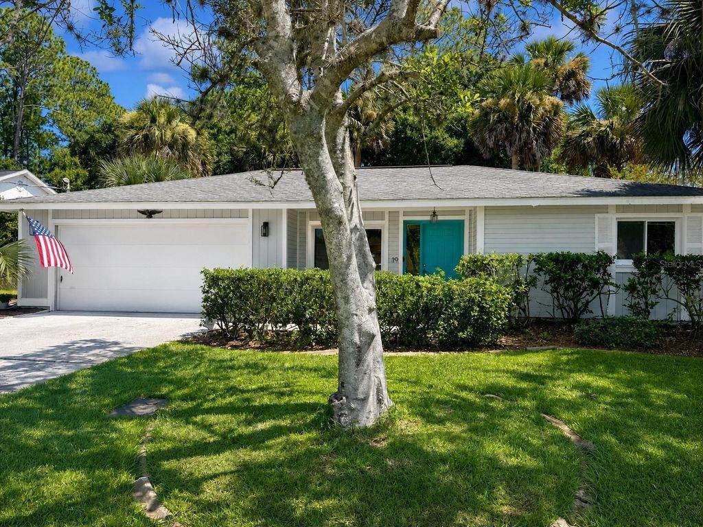19 BANNER LANE, Palm Coast, FL 32137
