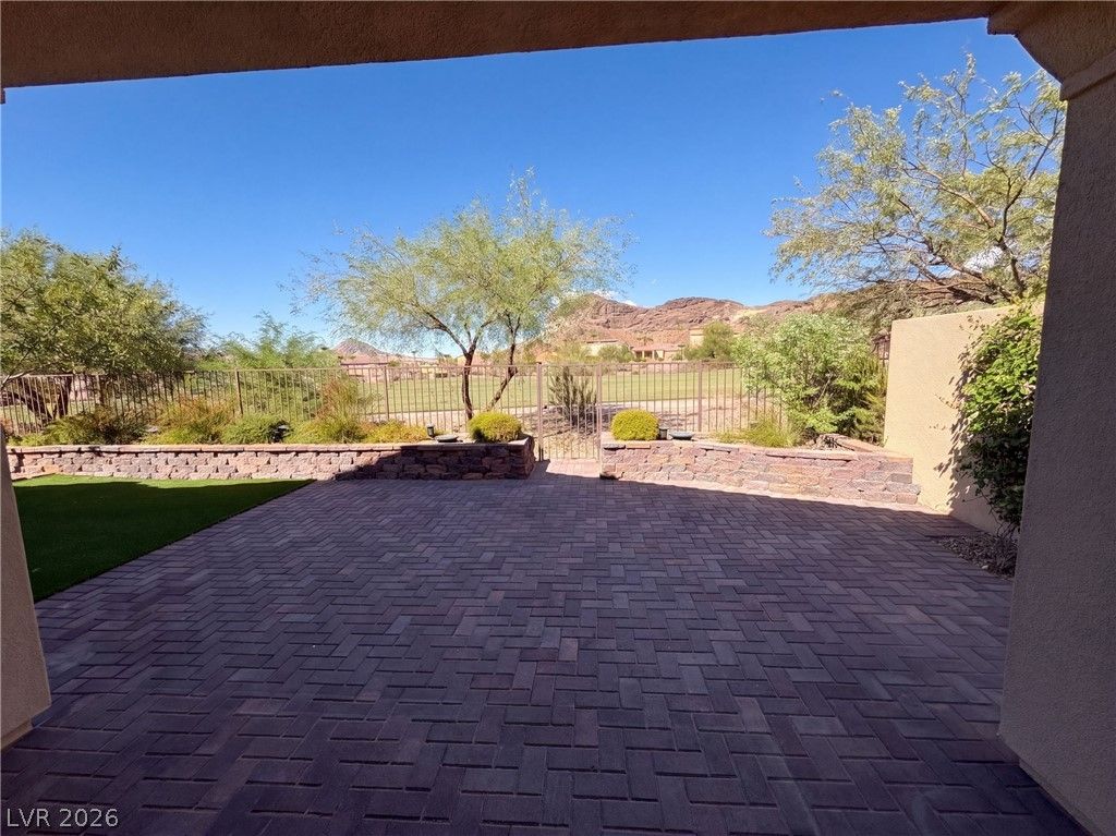 69 Via Di Mello, Henderson, NV 89011 — photo 5