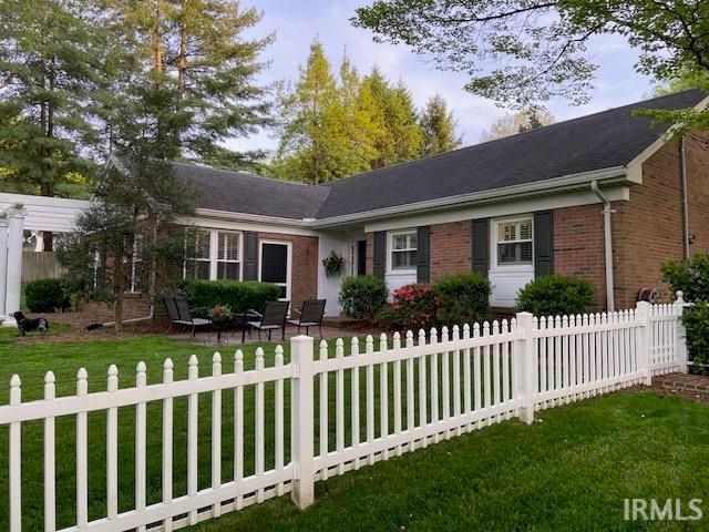 701 Pfeiffer Road, Evansville, IN 47711