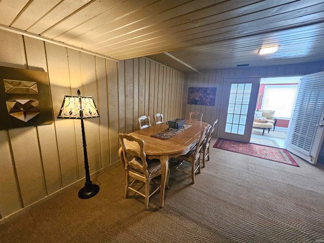701 Pfeiffer Road, Evansville, IN 47711