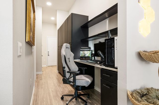 4510 Terry O LN 112, Austin, TX 78745