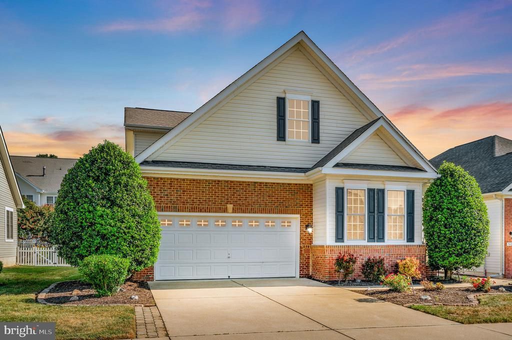5105 SEWELLS POINTE DR, Fredericksburg, VA 22407