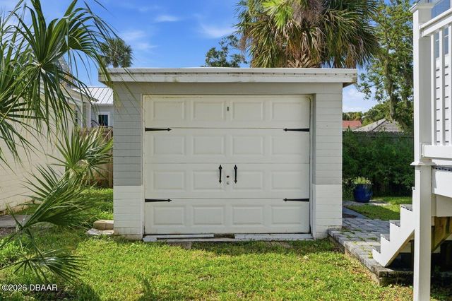 105 McDonald Street, South Daytona, FL 32119