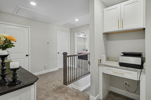 528 Dexter Dr, Clarksville, TN 37043