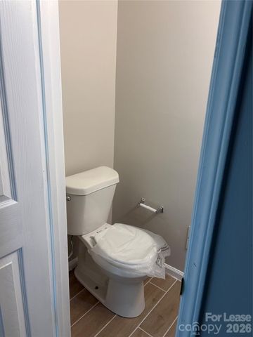 1708 Village Lake Drive, Charlotte, NC 28212