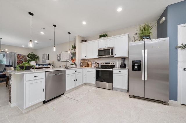 2755 FETCHING TRAIL, Davenport, FL 33896