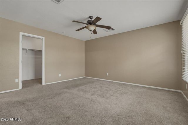 2246 E Fraktur Road, Phoenix, AZ 85040