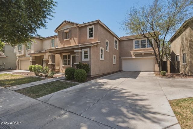2246 E Fraktur Road, Phoenix, AZ 85040