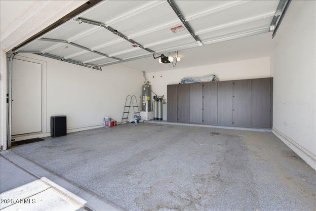 2246 E Fraktur Road, Phoenix, AZ 85040