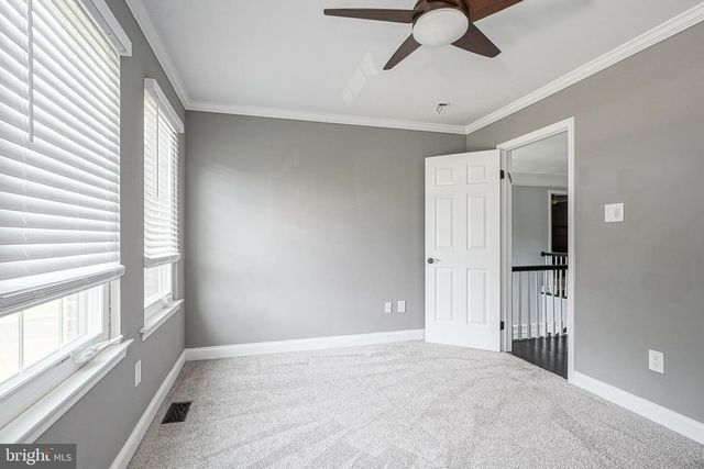 6 SAINT MICHAEL CT, Cherry Hill, NJ 08003