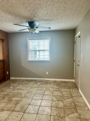 211 Delaney Drive, Columbus, OH 43207