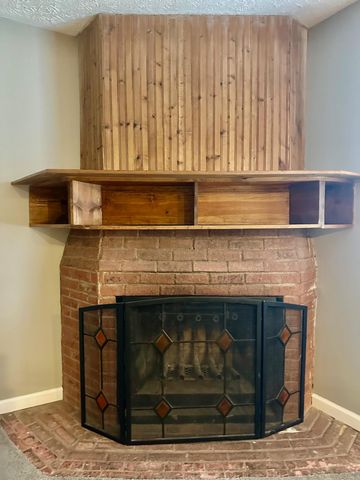 211 Delaney Drive, Columbus, OH 43207