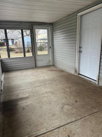 211 Delaney Drive, Columbus, OH 43207